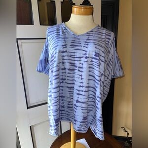 Prairie Cotton. Top for women made with 100% cotton. One size fits. New w/o tags